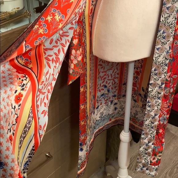 Alice & Olivia - Picture 15 of 16